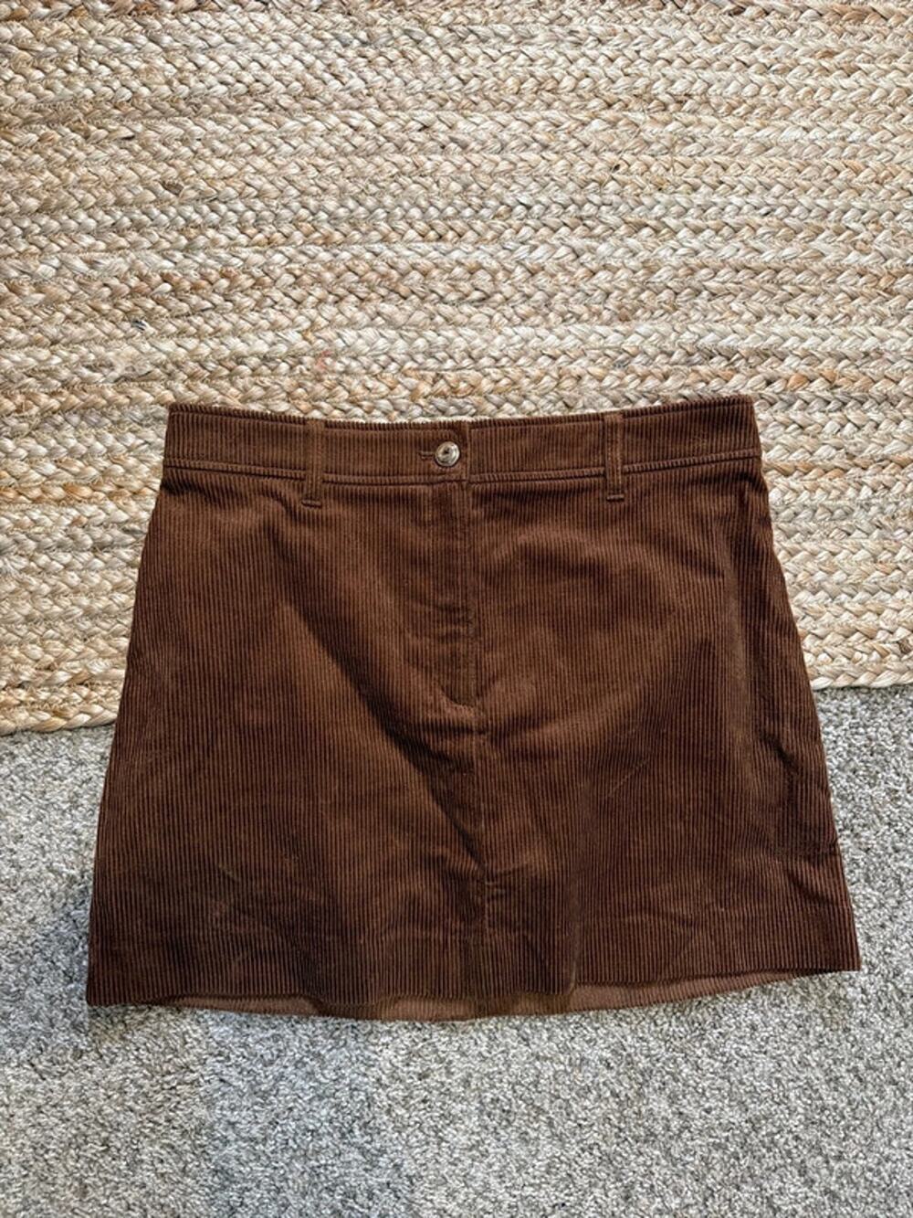H&M NWT Brown, 100% cotton corduroy miniskirt 8 2782